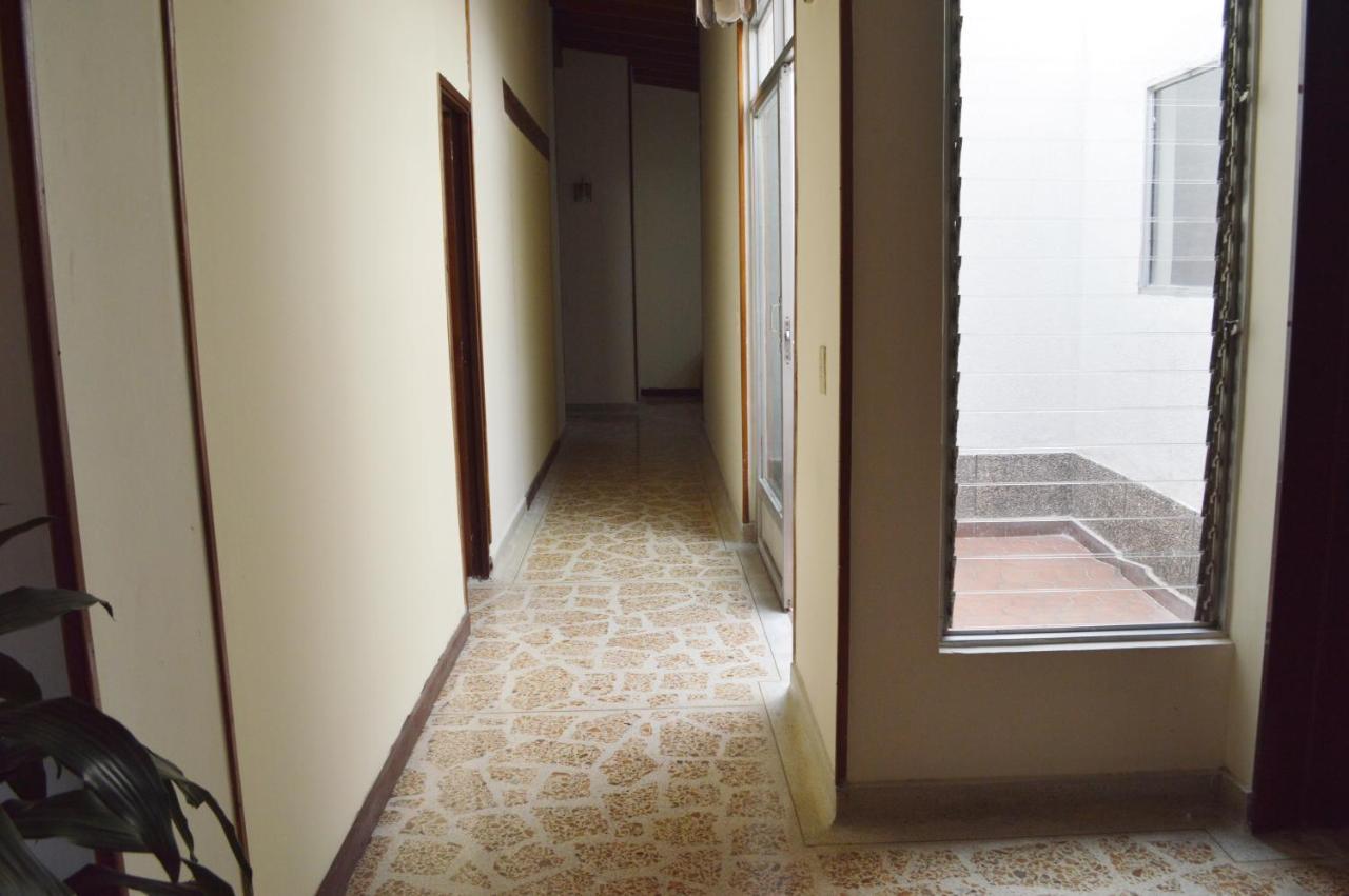 מדיין Buntes House-Casa Hotel Laureles-Estadio מראה חיצוני תמונה
