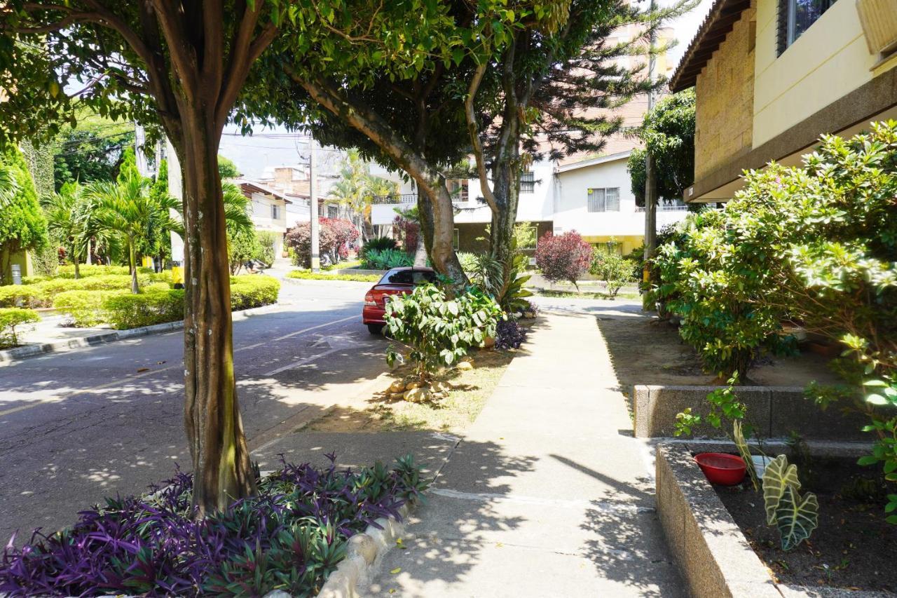 מדיין Buntes House-Casa Hotel Laureles-Estadio מראה חיצוני תמונה